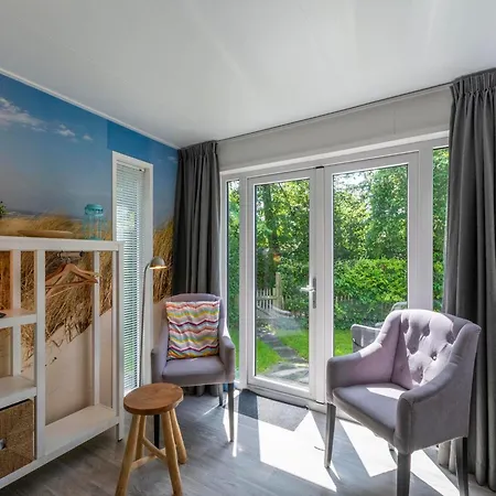 In Texel Near And Forest Vakantiehuis Sint Maartensvlotbrug