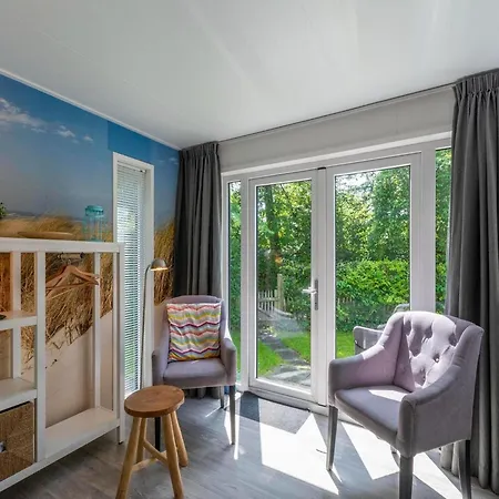 Chalet In Sint Maartenszee Near Beach And Forest *
