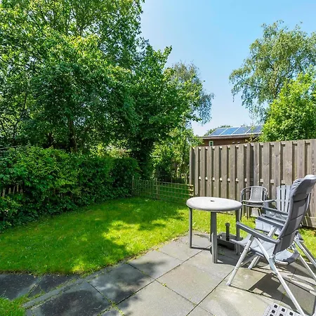 Charming Located Close To The Apartment Sint Maartensvlotbrug