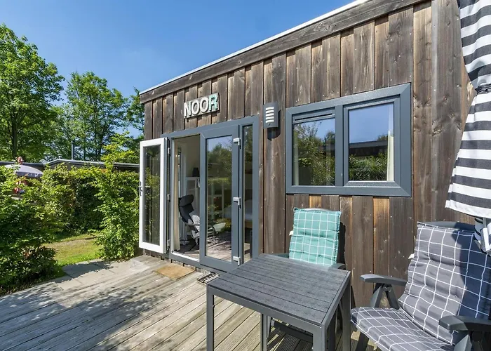 In Texel Near And Forest Dom wakacyjny