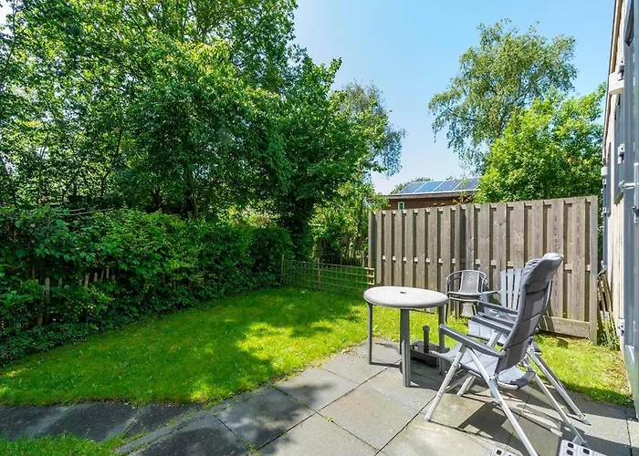 In Texel Near And Forest Dom wakacyjny Sint Maartensvlotbrug